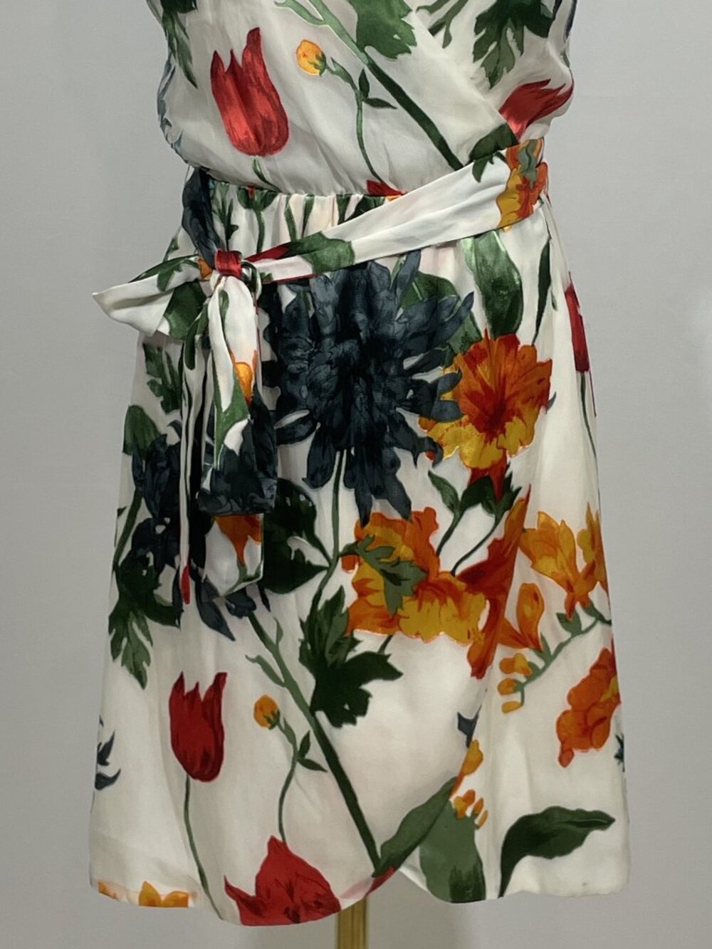 Alice + Olivia Susana Dress "Greenwich Garden" Print Size 6 - Picture 3 of 7